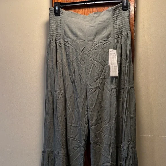 NWT Lux Sage Green (Sage color) Apparel - size XL - Picture 7 of 15